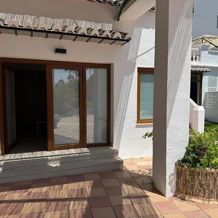 Canovas - Oasis De Capistrano *